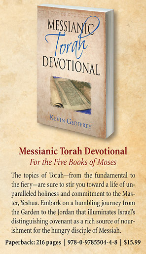 Messianic Torah Devotional: Messianic Jewish Devotionals for the Five Books of Moses